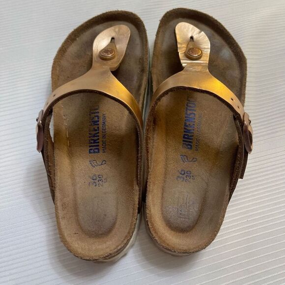 Birkenstock Gizeh Metallic Copper Sandals Size 36 US 5-5.5 - Picture 4 of 7